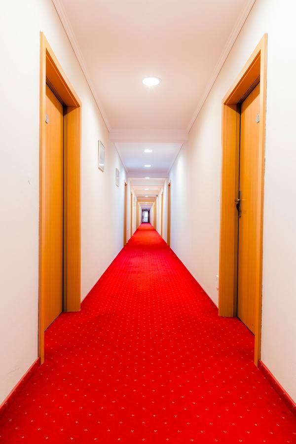 Отель Hotel Karczyce Karczyce-26